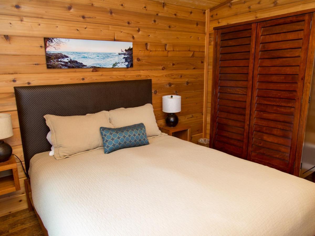 Snug Harbor Resort And Marina Friday Harbor Chambre photo
