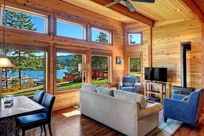 Snug Harbor Resort And Marina Friday Harbor Extérieur photo